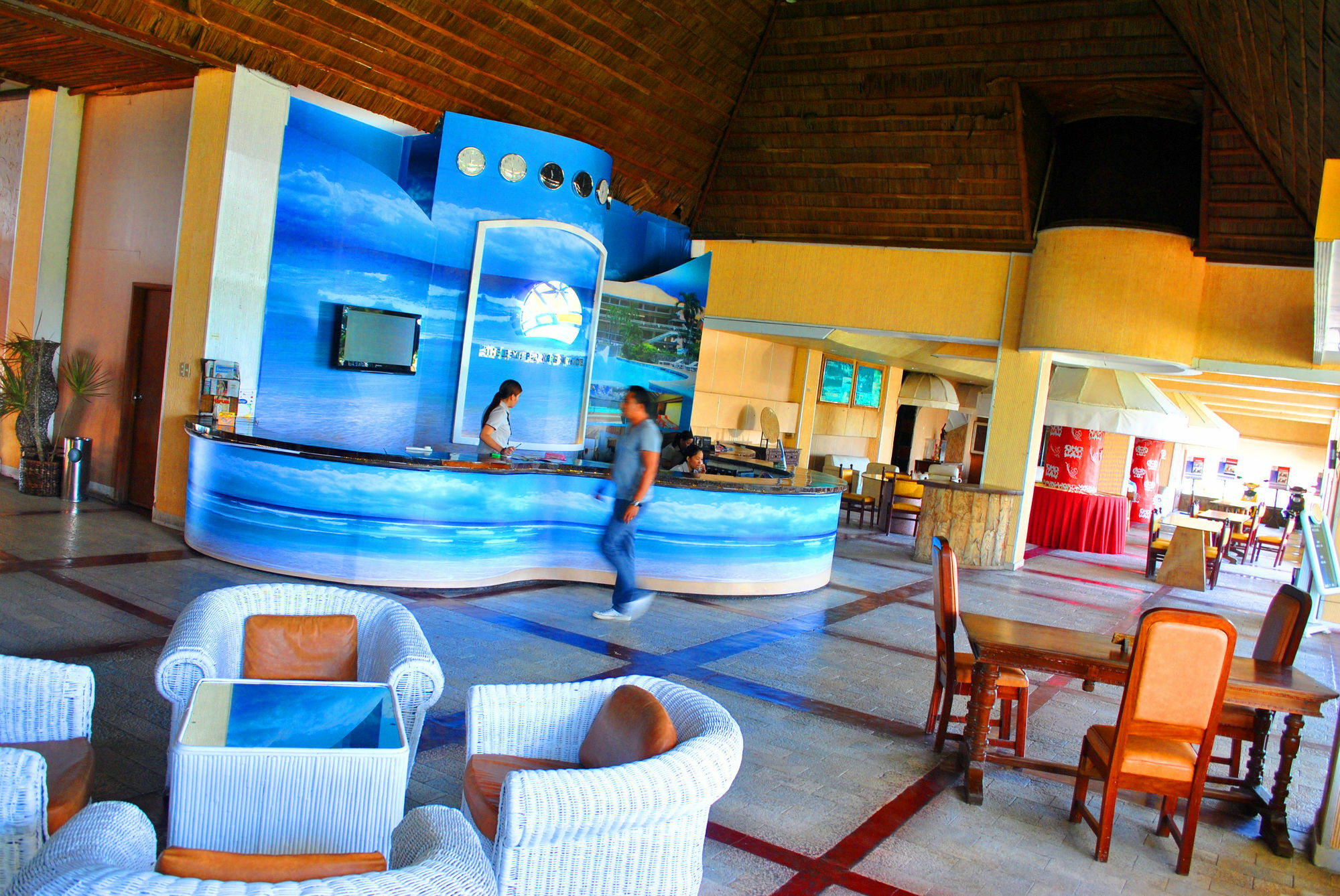 Leyte Park Resort Hotel Таклобан Екстер'єр фото